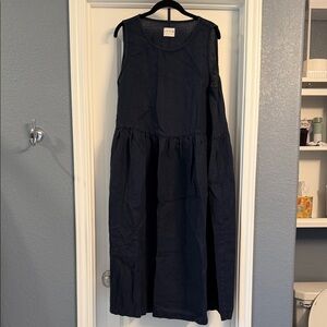 offon Linen Sleeveless Navy Midi Dress